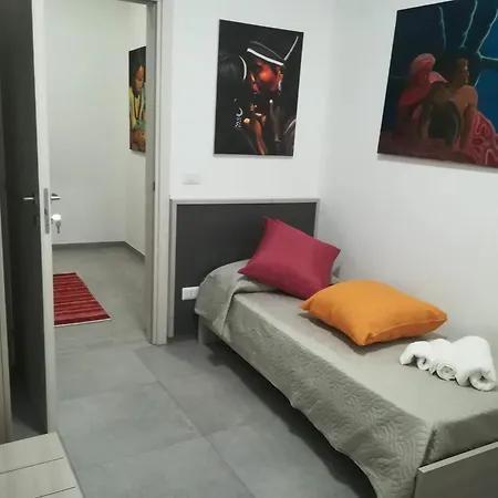 Dimora Dell'artista 2 Отель типа 