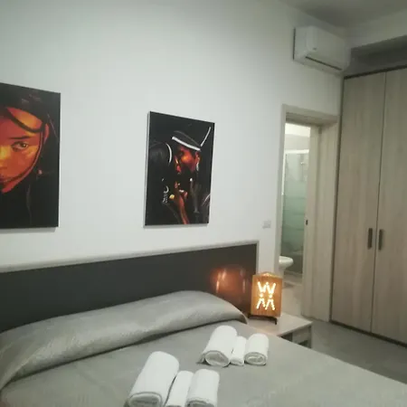 Dimora Dell'artista 2 2* Лечче